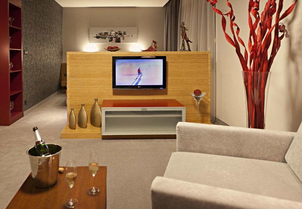 Wellness Hotel Abacie Novy Jicin Exterior photo